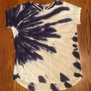Juniors tie dye shirt